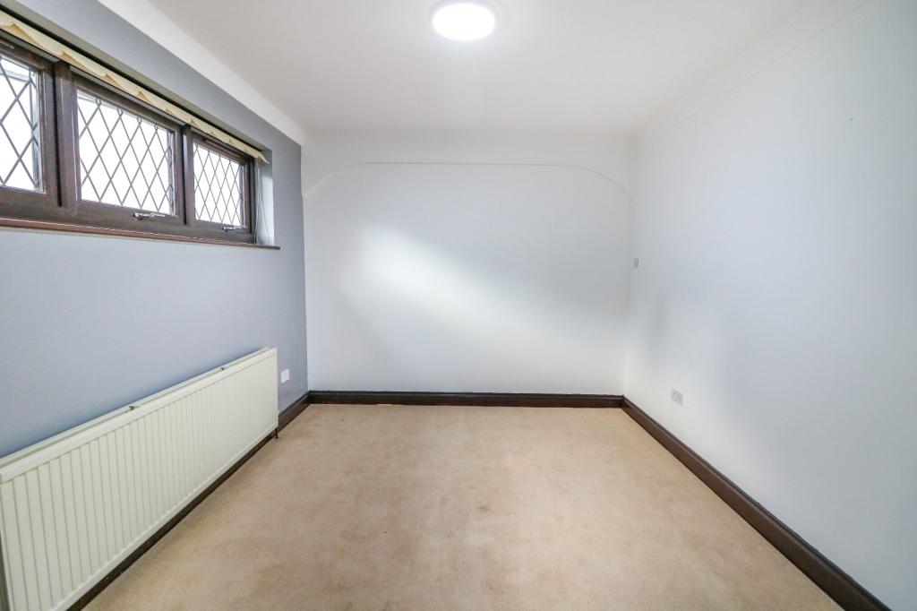 4 bedroom bungalow for sale in Bracken Drive, Chigwell, Essex, IG7