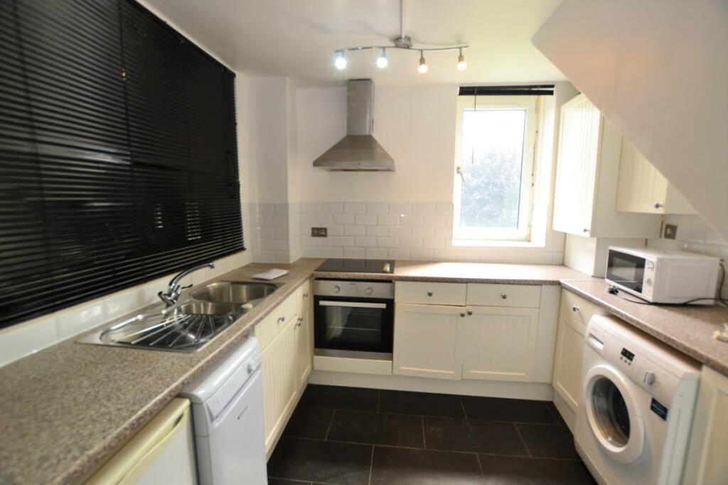 Main image of property: Rolls Road, London, SE1