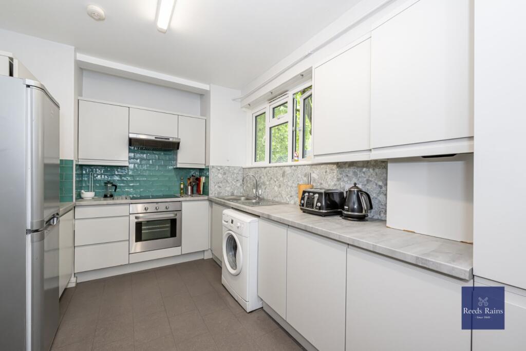 Main image of property: Nelson Square, London, SE1