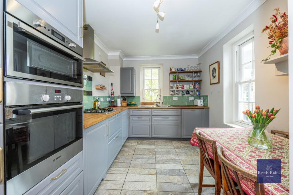 Main image of property: Walnut Tree Walk, London, SE11