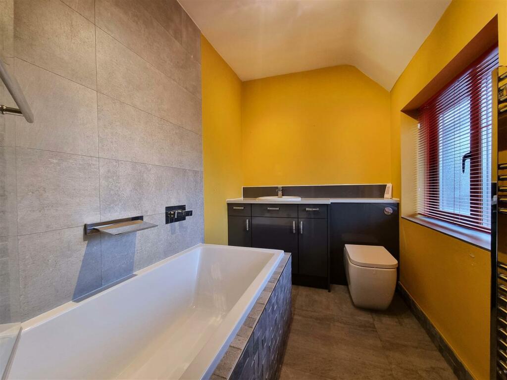 Additional property image - Middle Lane, Wythall