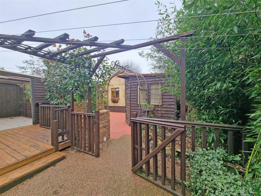 Additional property image - Middle Lane, Wythall