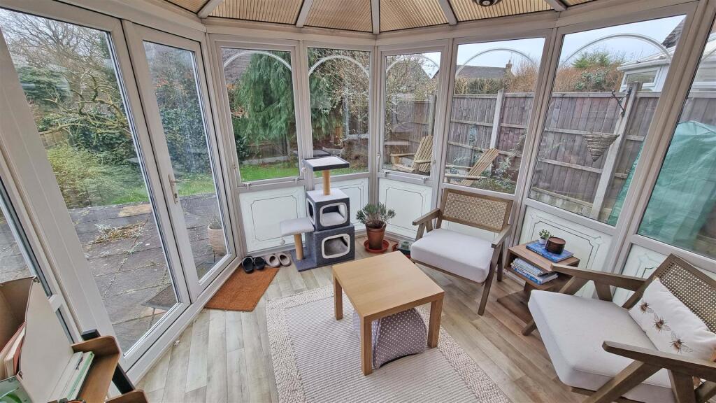 Additional property image - Bramley Drive, Hollywood