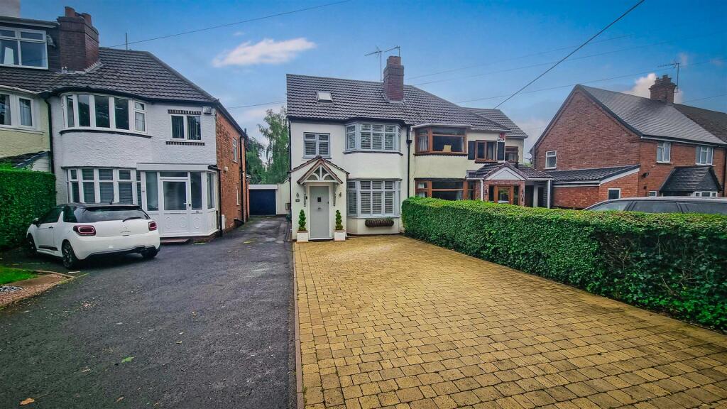 Main image of property: Middle Lane, Wythall