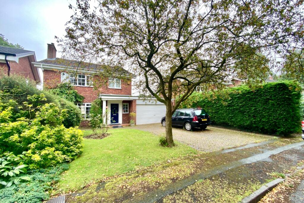 4 bedroom detached house for sale in Sheppenhall Grove, Aston, Nantwich