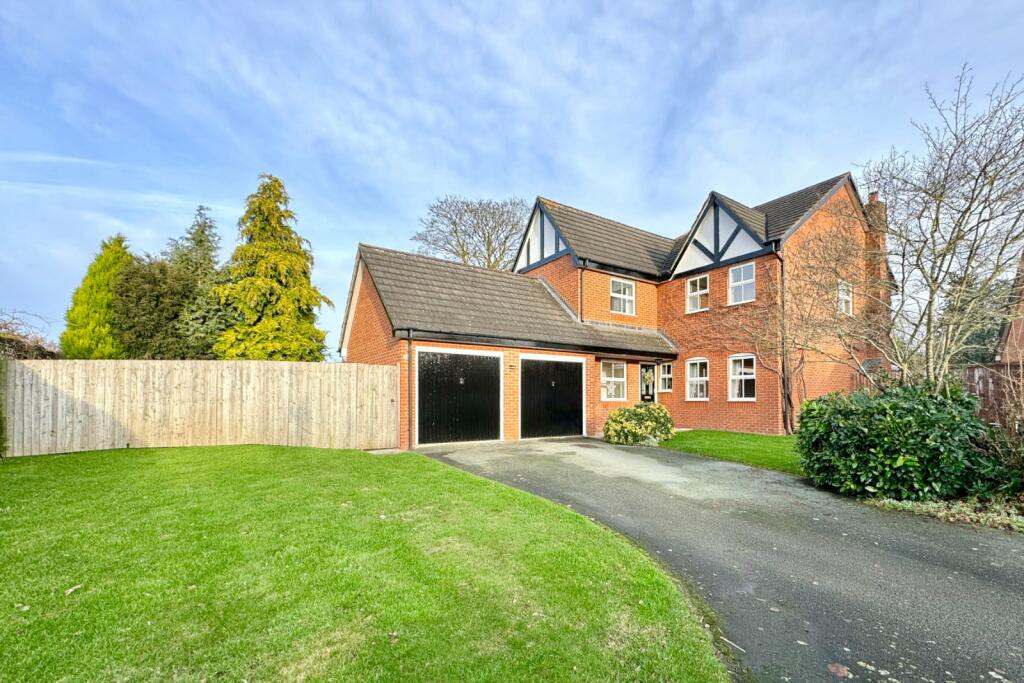 Main image of property: Lakeside View, Nantwich, Cheshire, CW5