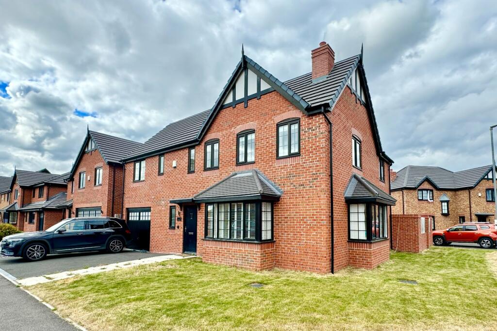 Main image of property: Glover Drive, Willaston, Nantwich, Cheshire, CW5