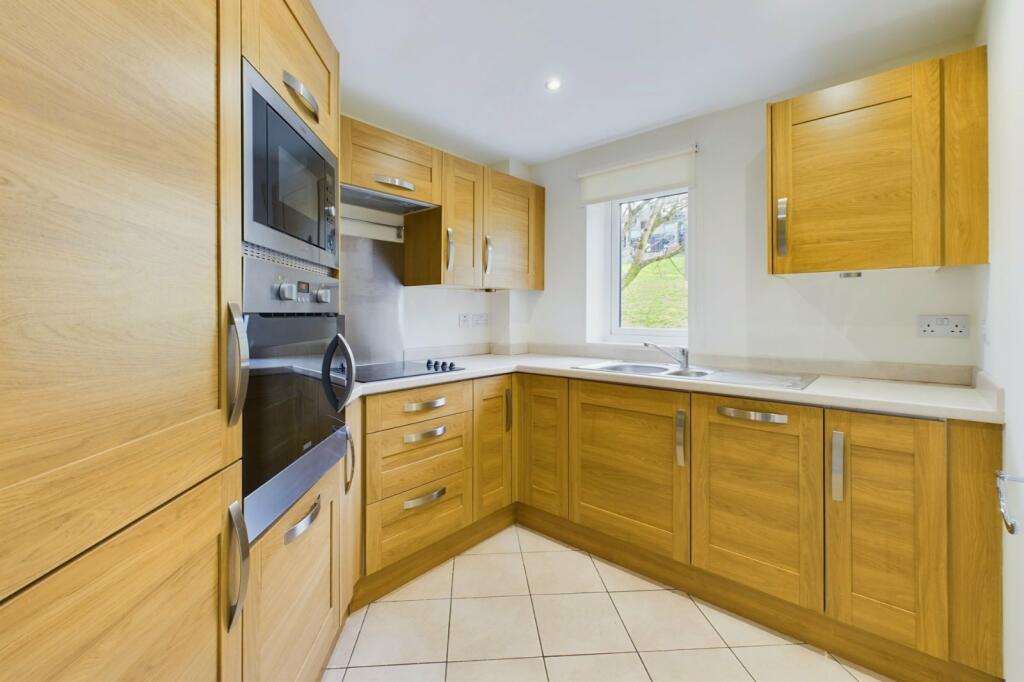 2 bedroom apartment for sale in Adlington House, Slade Road, Portishead