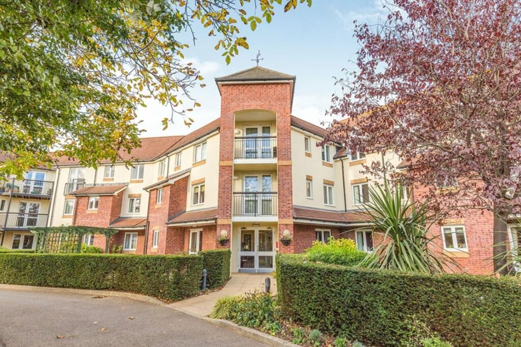 1 Bedroom Apartment For Sale In St Peters Lodge, Portishead, Bristol, Bs20