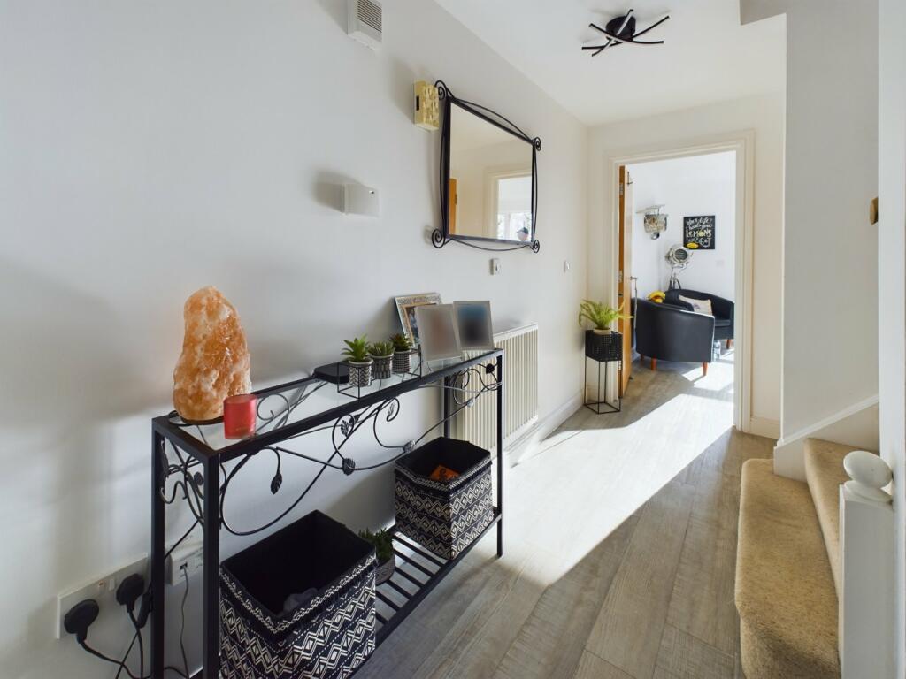Additional property image - Woodacre, Portishead, Bristol, BS20