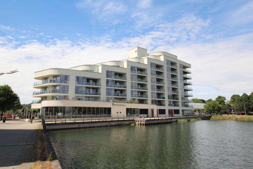 Main image of property: Harbour Road, Portishead, Bristol, BS20