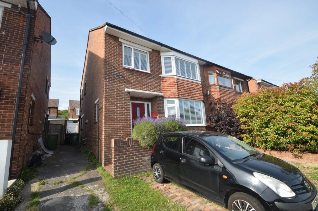 Main image of property: Cranborne Road, Drayton, Portsmouth, Hampshire, PO6