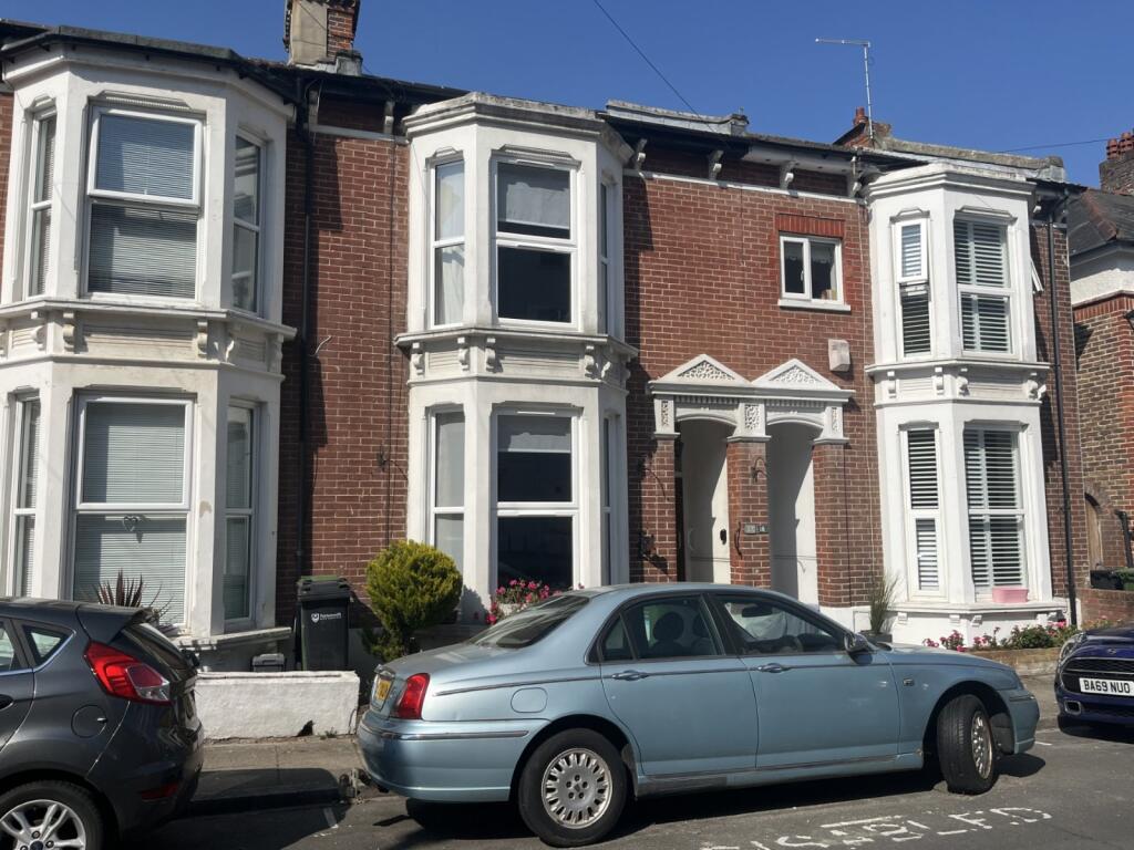4 bedroom terraced house