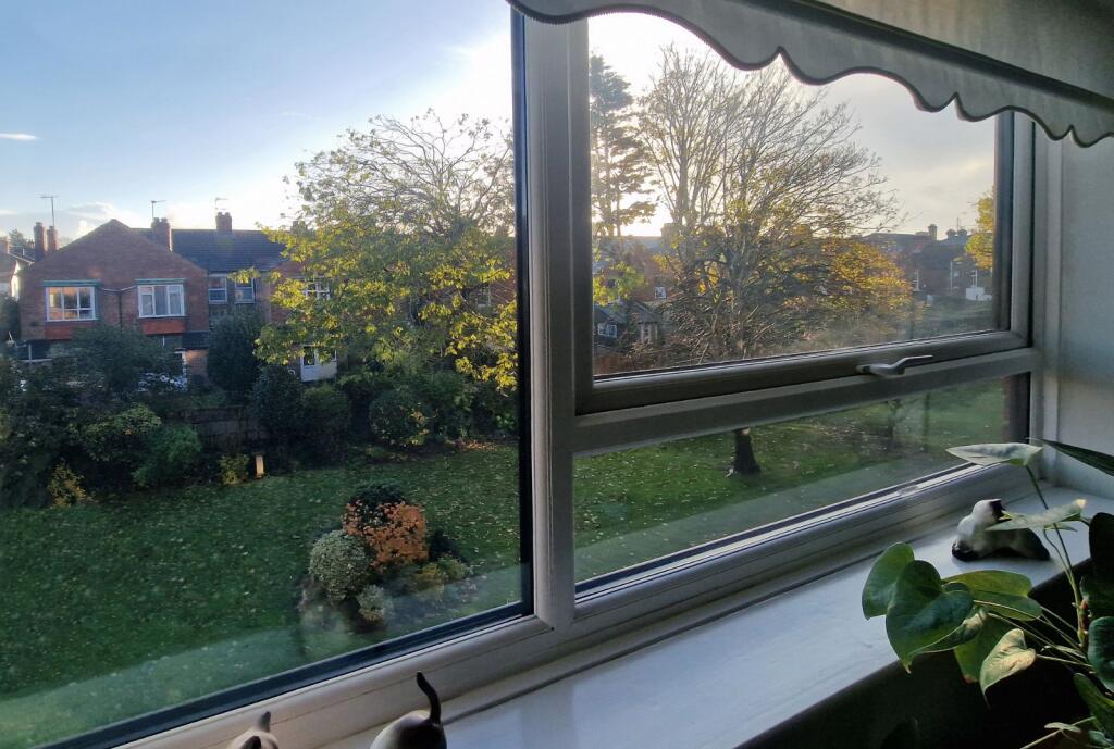 Main image of property: Grove Road North, Southsea, Hampshire, PO5