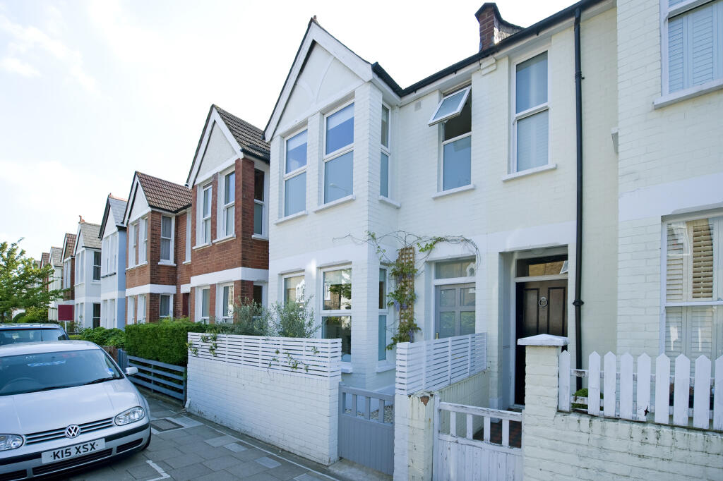 Main image of property: White Hart Lane, Barnes, SW13