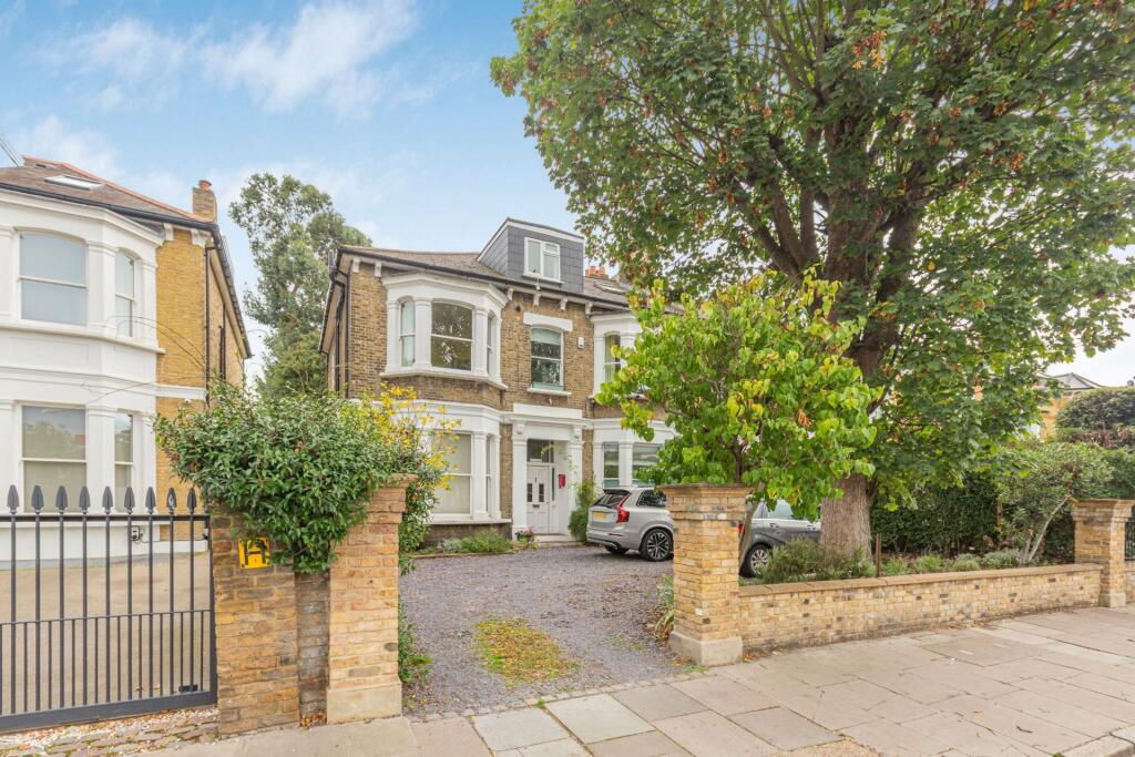 Main image of property: Castelnau, Barnes, SW13