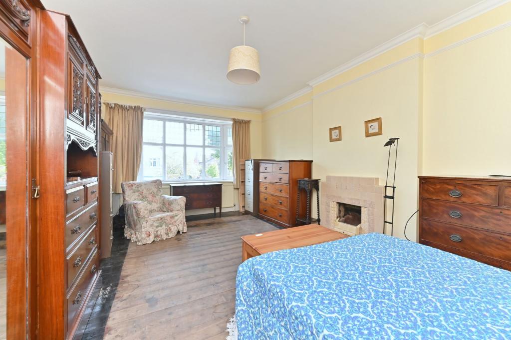 5 bedroom house for sale in Glebe Road, Barnes, SW13