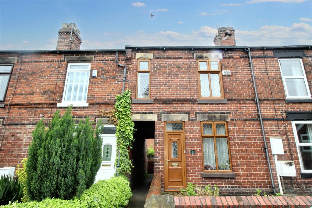 3 bedroom terraced house for sale in Church Street, Ecclesfield