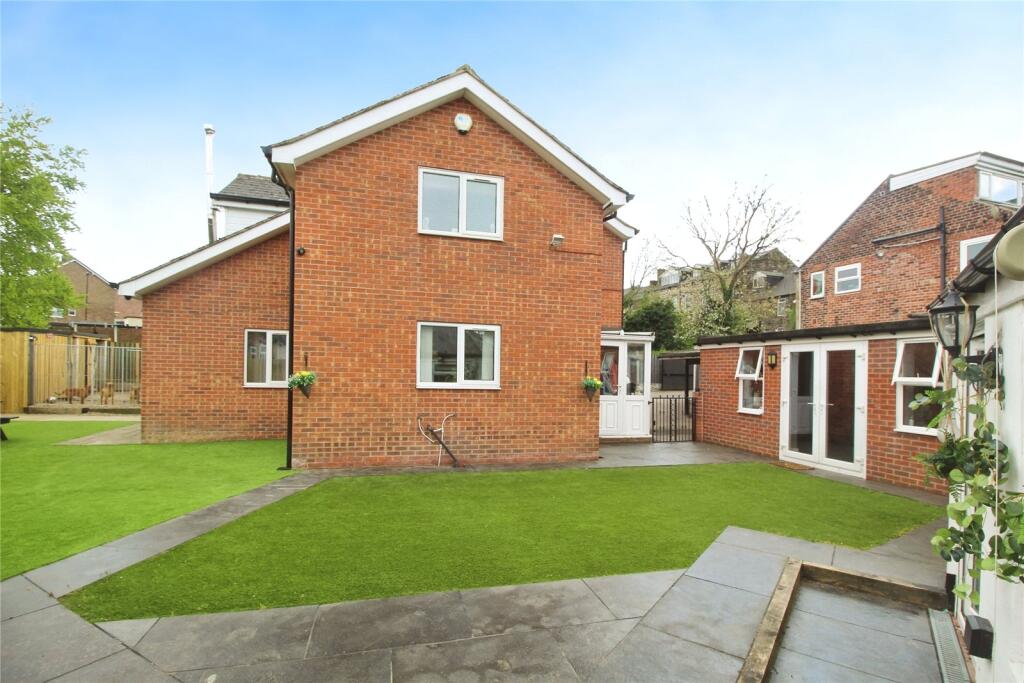 Main image of property: Lane End, Chapeltown, Sheffield, South Yorkshire, S35