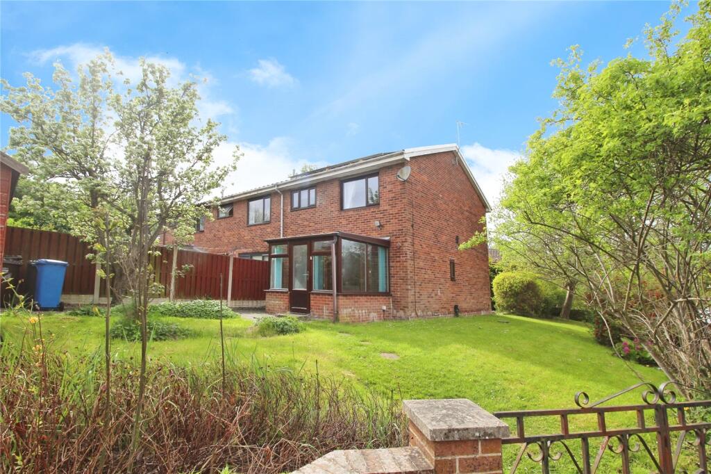 Main image of property: Warren Gardens, Chapeltown, Sheffield, South Yorkshire, S35