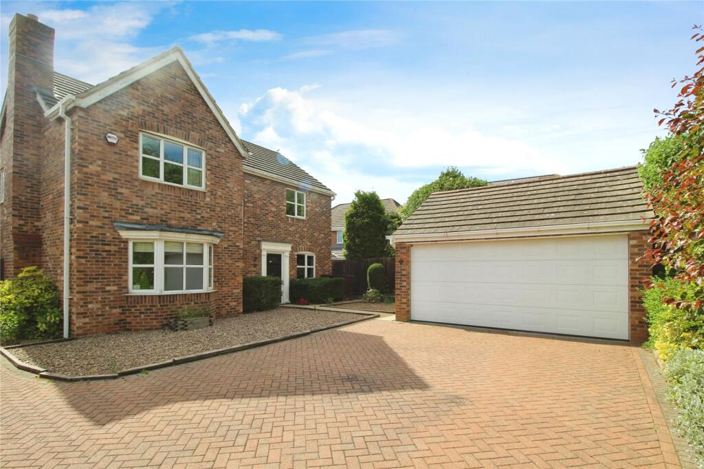 Main image of property: Chambers Grove, Chapeltown, Sheffield, S35