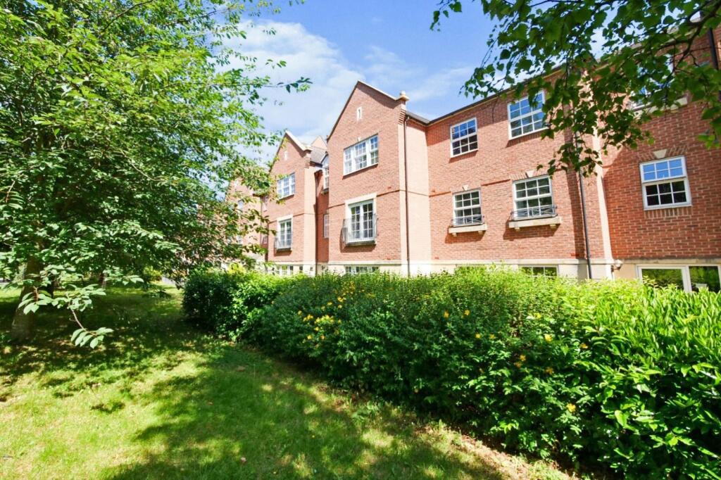 2 bedroom apartment for sale in Princess Drive, York, North Yorkshire, YO26