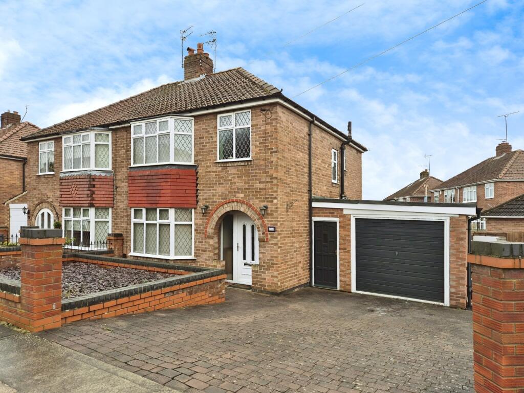 Main image of property: Howe Hill Close, York, North Yorkshire, YO26