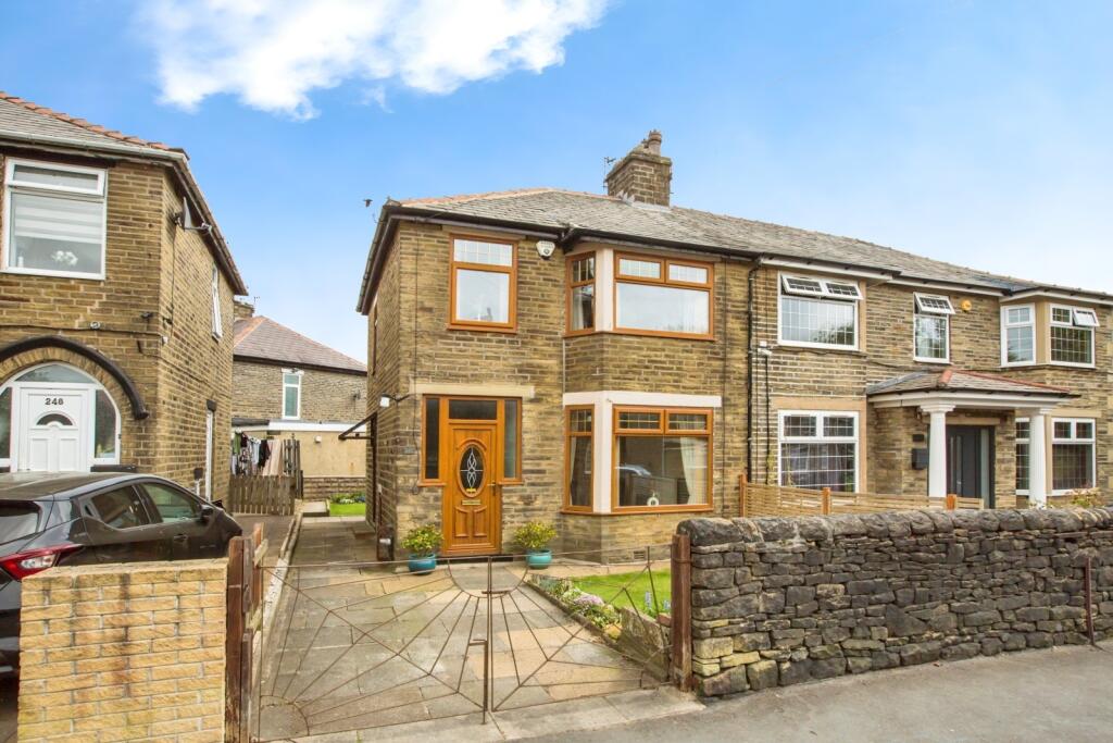 Main image of property: Warley Road, Halifax, West Yorkshire, HX2