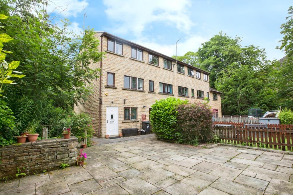 Main image of property: Hebble Vale Drive, Halifax, West Yorkshire, HX2