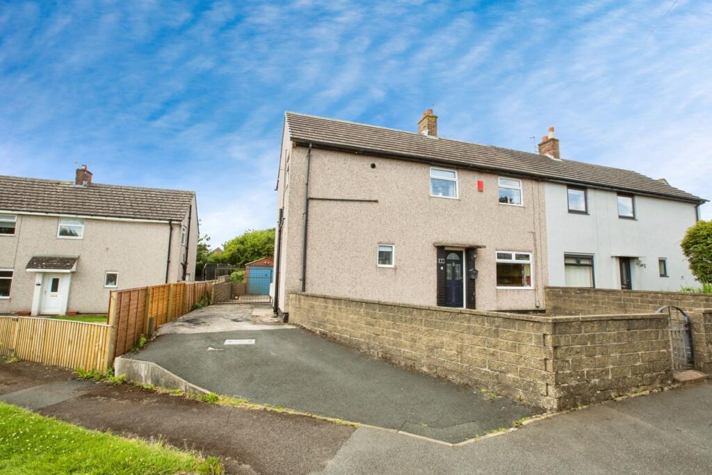 Main image of property: Alder Grove, Halifax, West Yorkshire, HX2