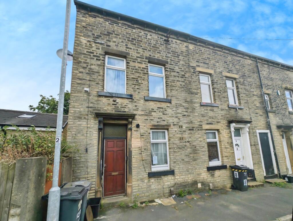Main image of property: Thornton Terrace, Halifax, West Yorkshire, HX1
