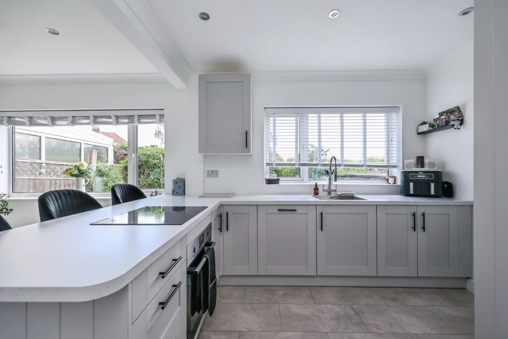 Main image of property: Haynes Avenue, Trowell, Nottingham, Nottinghamshire, NG9