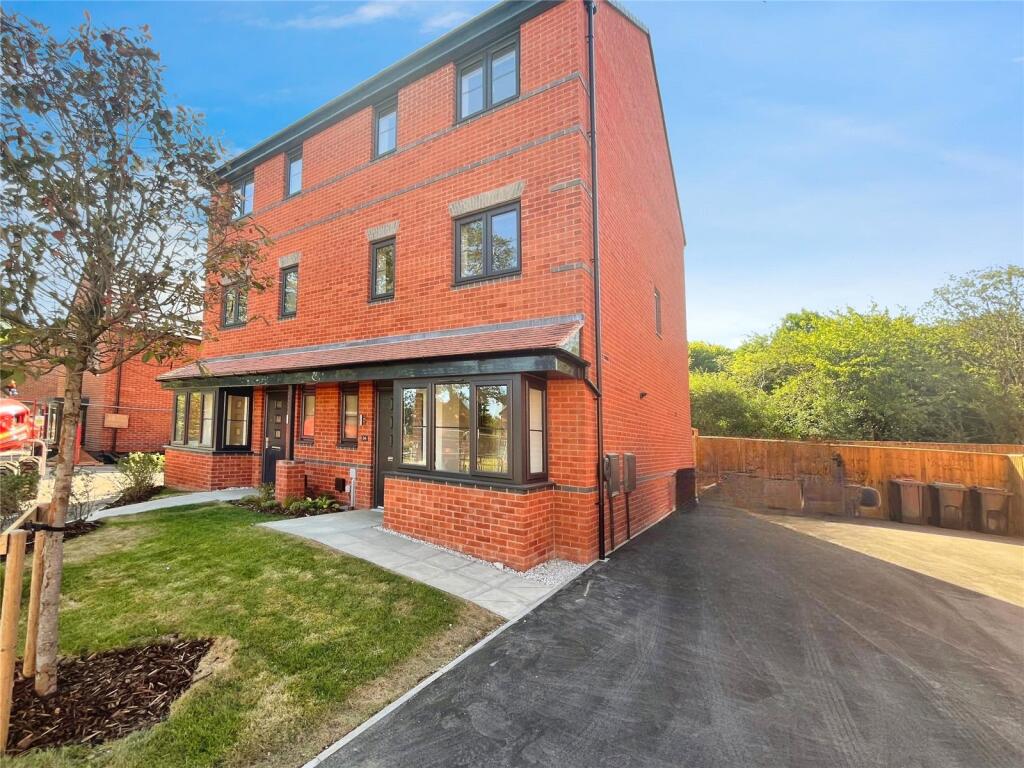 Main image of property: Coding Close, Bramcote, Stapleford, Nottigham, NG9