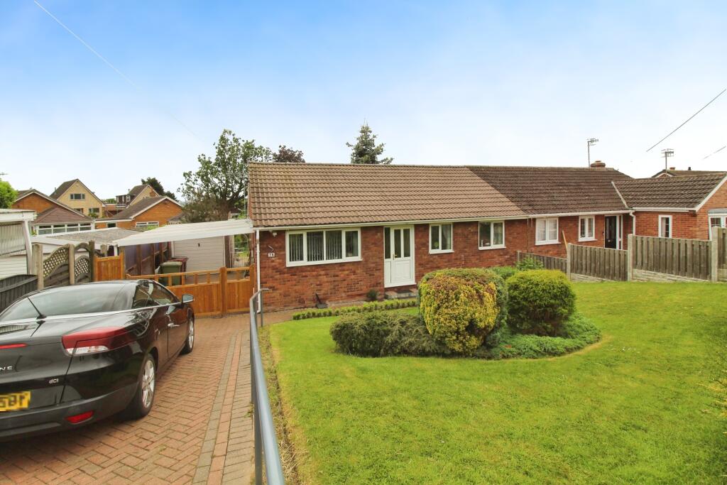3 bedroom bungalow for sale in Bainbridge Road, Bolsover, Chesterfield