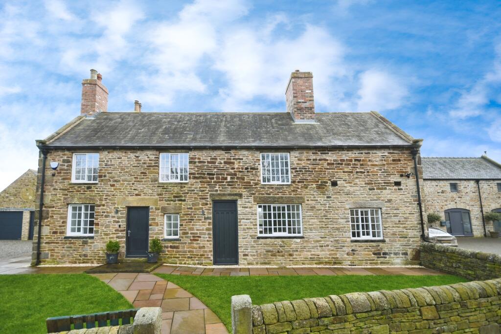 Main image of property: Dunston Lane, Chesterfield, Derbyshire, S41