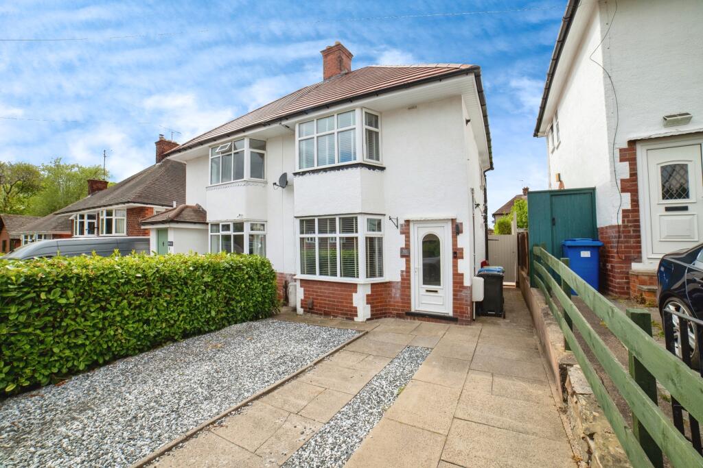 Main image of property: Brookbank Avenue, Chesterfield, Derbyshire, S40