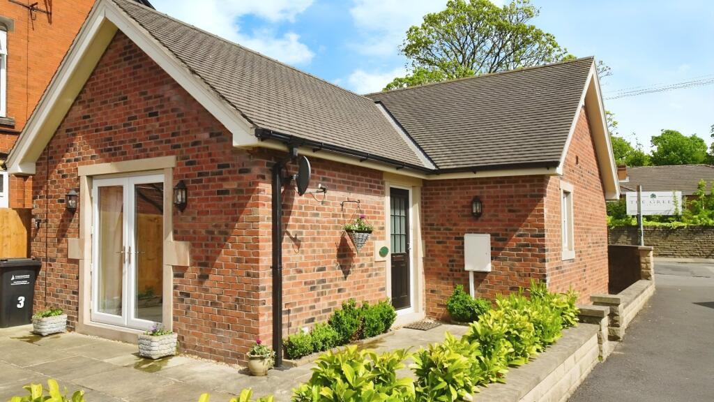 Main image of property: The Green, Hasland, Chesterfield, Derbyshire, S41