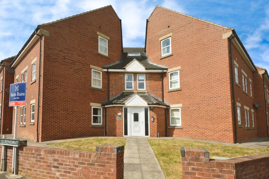 Main image of property: Hardwick House, Heath Road, Holmewood, Chesterfield, S42