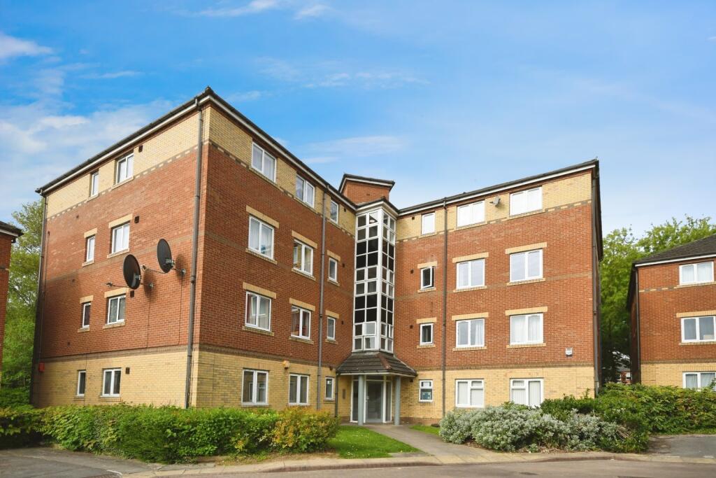 Main image of property: Headford Gardens, Sheffield, South Yorkshire, S3