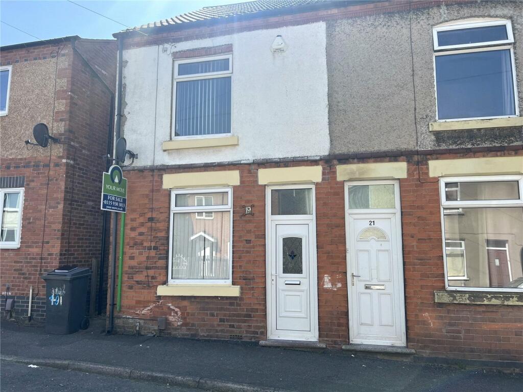 3 bedroom terraced house for sale in New Street, South Normanton