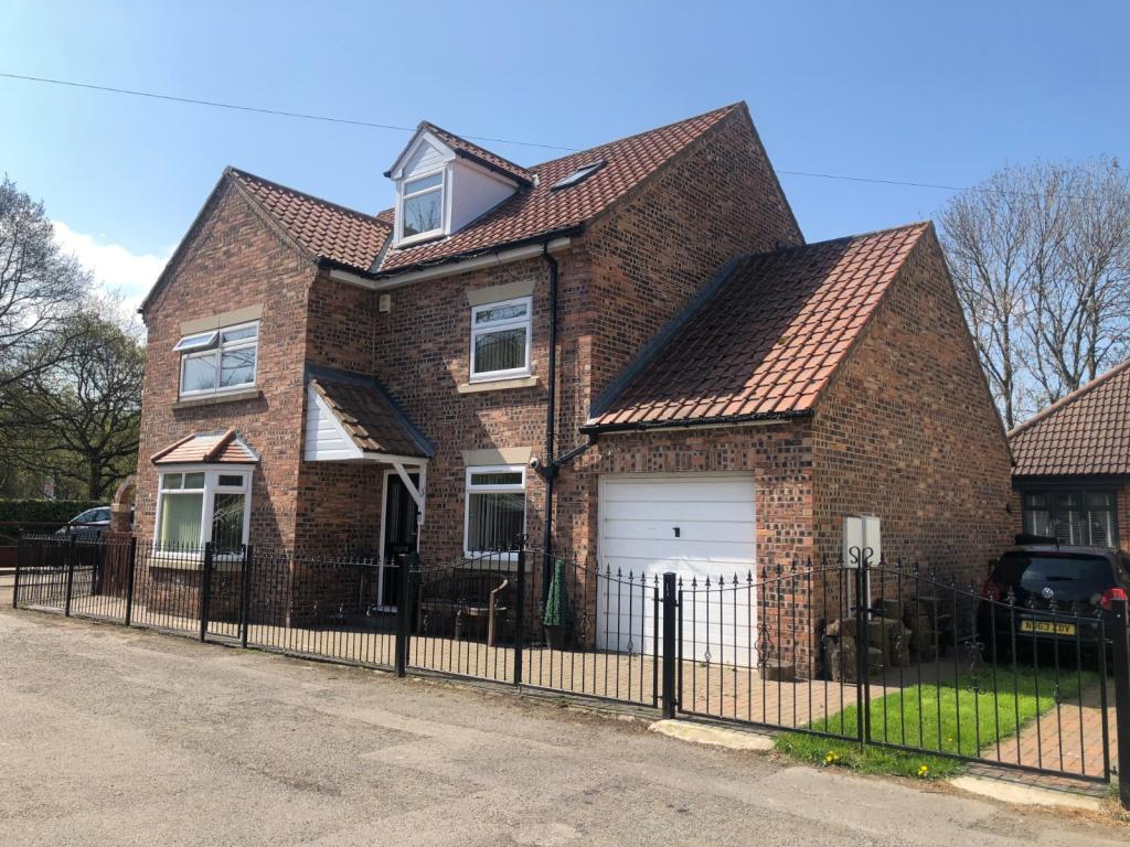 4 bedroom detached house for sale in Wilson Street, Guisborough