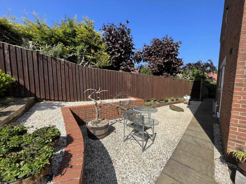 5 bedroom detached house for sale in Peregrine Court, Guisborough