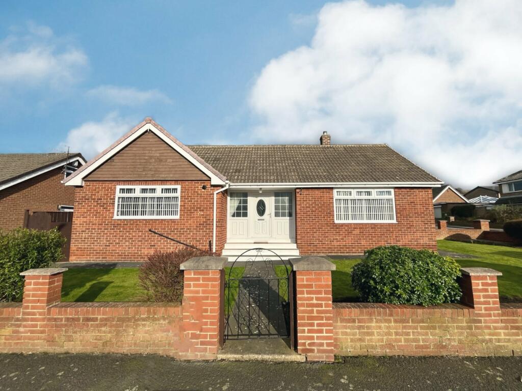 3 bedroom bungalow for sale in Marway Road, Brotton, SaltburnbytheSea, North Yorkshire, TS12