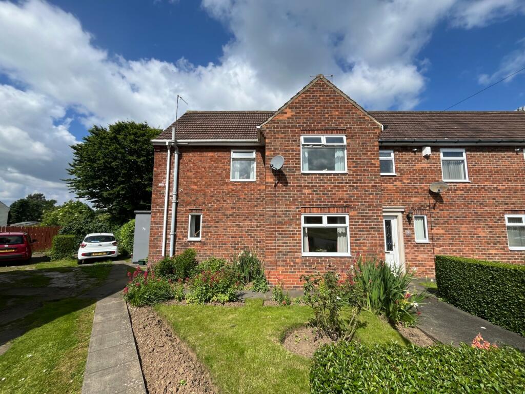 3 bedroom end of terrace house for sale in Venables Road, Guisborough