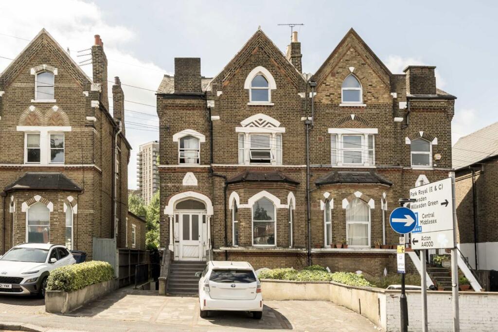 Main image of property: Leamington Park, Acton