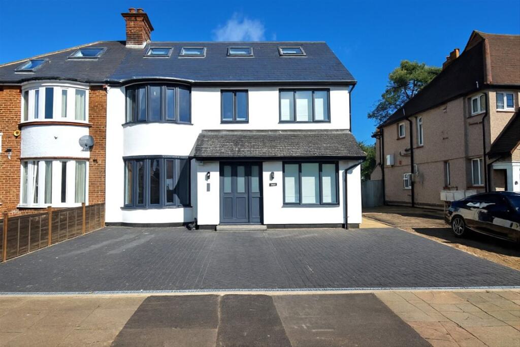 Main image of property: Lynton Road, Acton