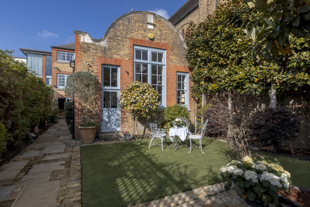 Main image of property: 21 Wycliffe Road, London, SW11