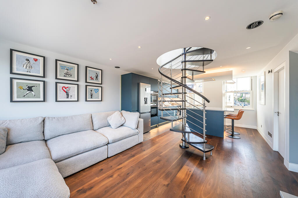 Main image of property: Northcote Road, London, SW11