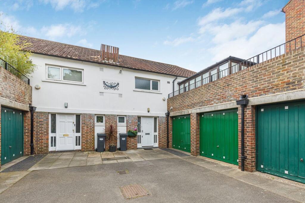 Main image of property: Chiswick Staithe, Chiswick