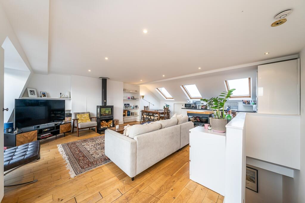 Main image of property: Battersea Rise London SW11
